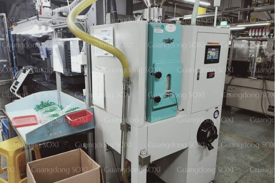 Plastic Processing Machine In Central Loading System