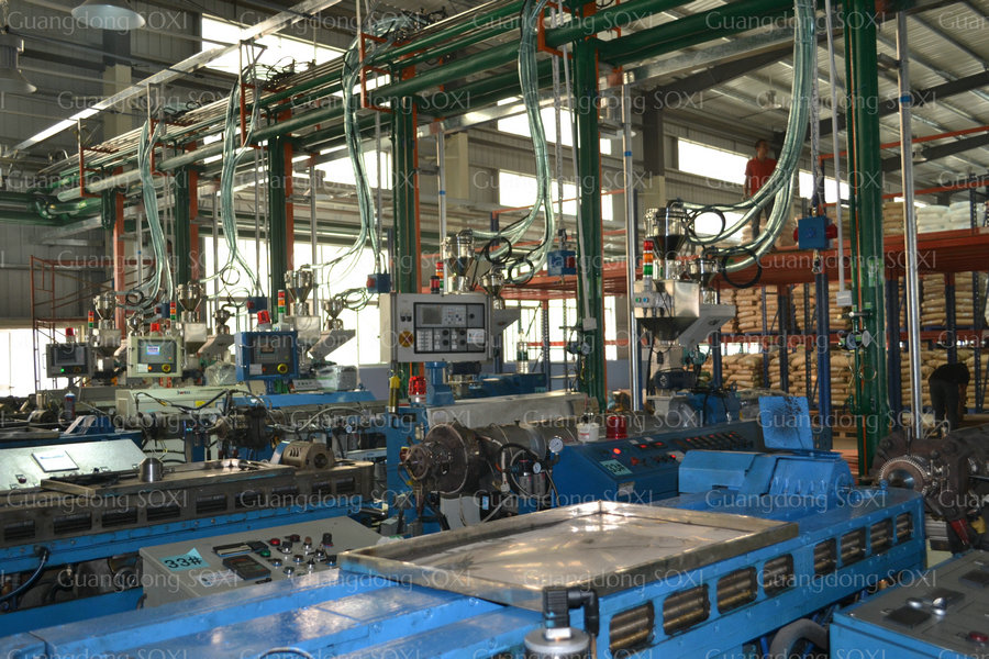 Plastic Processing Machine Manufacturers